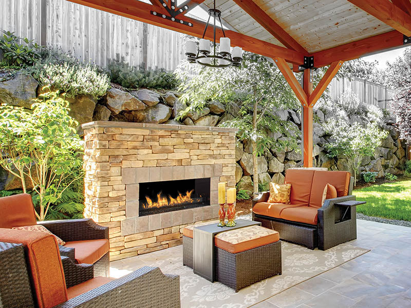 Load image into Gallery viewer, 6424 Linear Outdoor Gas Fireplace

