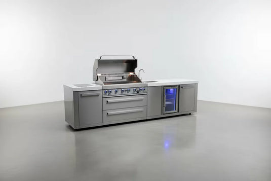 Mont Alpi 805 Island with a Beverage center